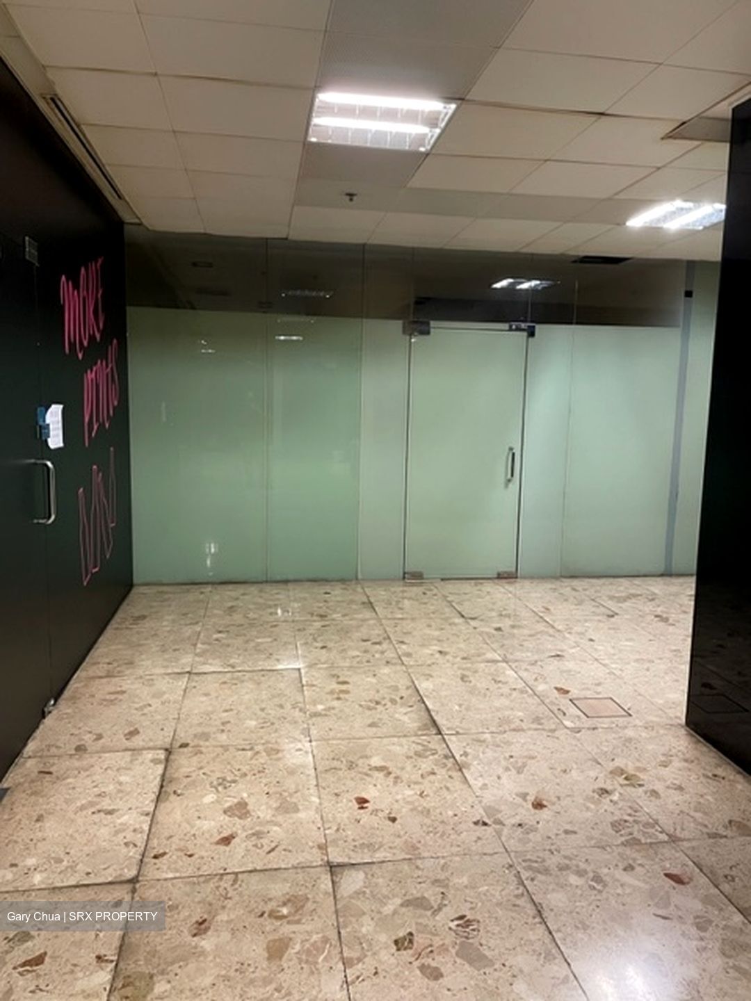 Concorde Shopping Centre (D3), Retail #561344151